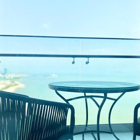 A La Carte Ha Long Apartment By The Beach Ngoại thất bức ảnh