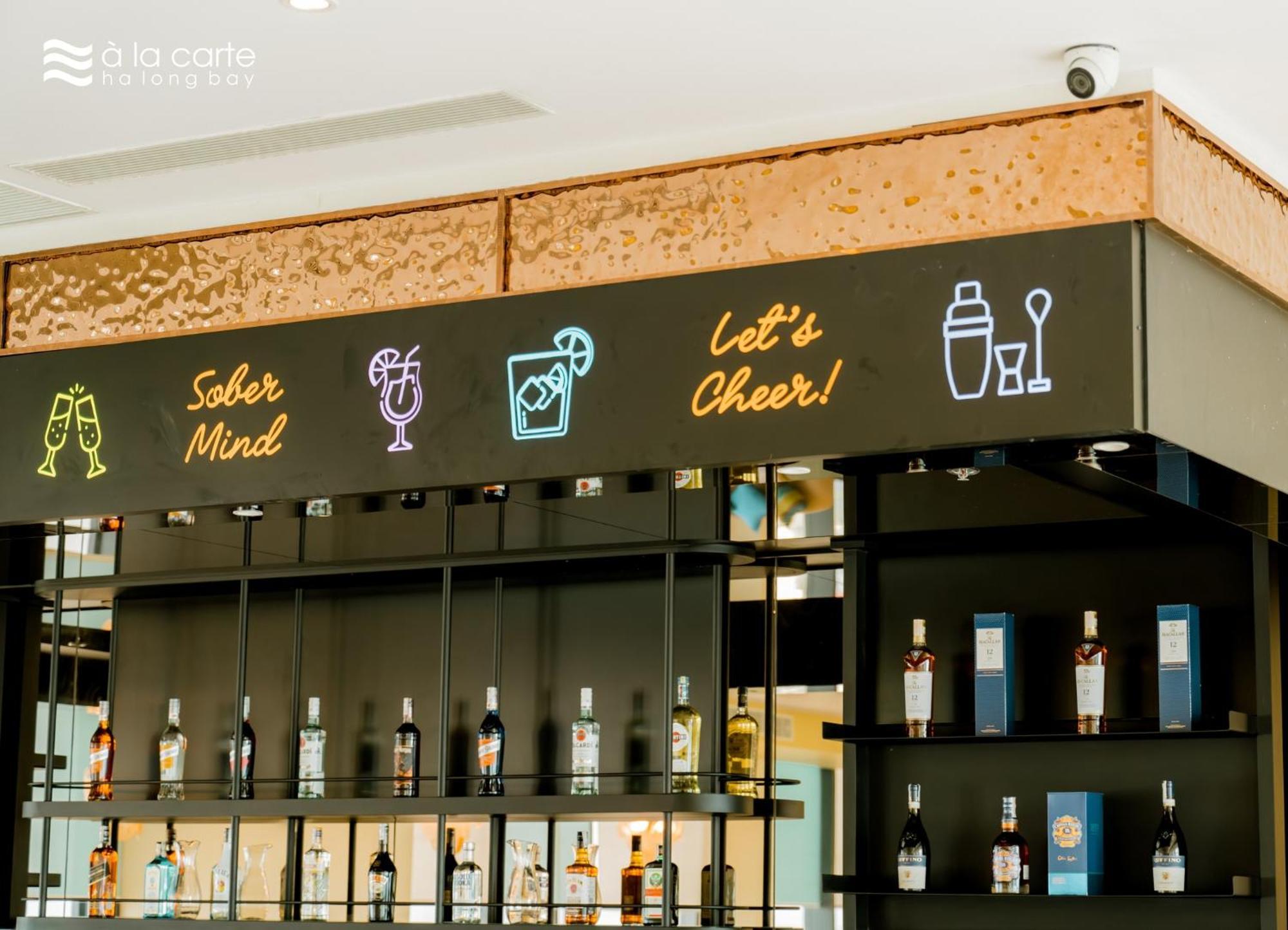A La Carte Ha Long Apartment By The Beach Ngoại thất bức ảnh