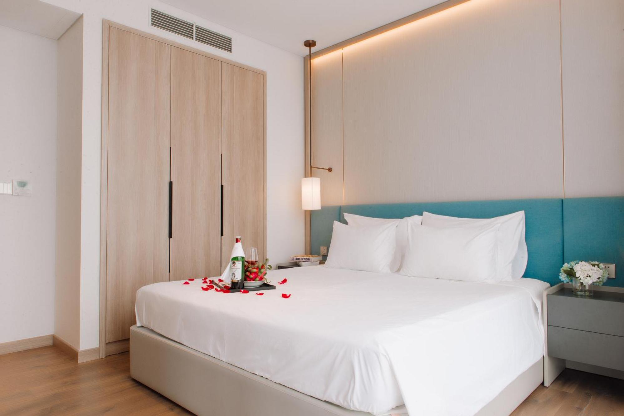 A La Carte Ha Long Apartment By The Beach Ngoại thất bức ảnh