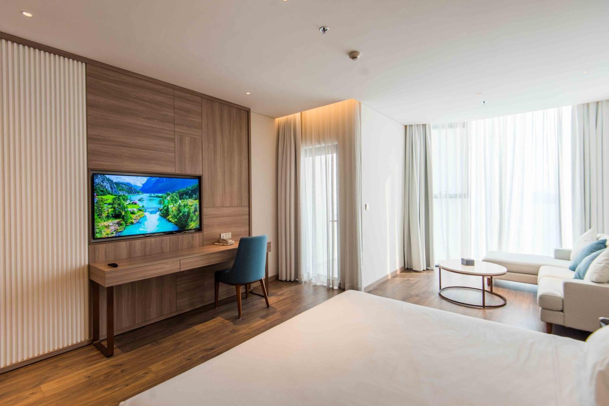 A La Carte Ha Long Apartment By The Beach Ngoại thất bức ảnh